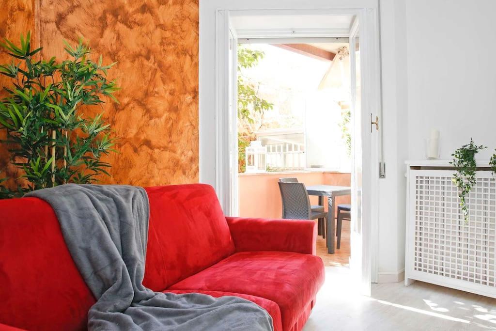 Appartamento Charming Patio Trastevere -topcollection